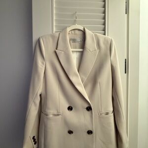 Simons comtemporaine Women's Double-Breasted Cream Blazer